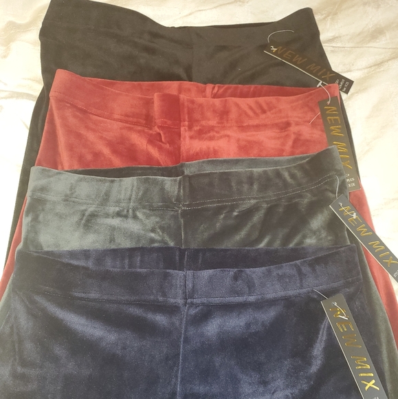 Plus Size Crushed Velour Ankle Legging 4 Pack - Picture 3 of 8